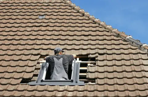 Pose de velux - Gouttières